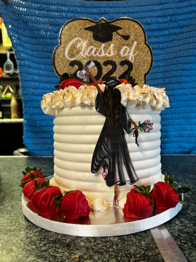 Graduation Cake with Strawberries Graduation Cake with Strawberries