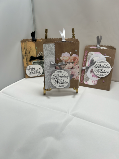 Handmade gift bag with matching gift card holder for all occasions. Handmade gift bag with matching gift card holder for all occasions.