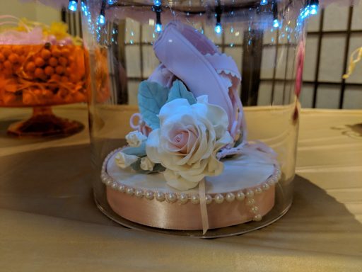 Fondant Ballet Slipper and Fondant Rose - Base for Girls Cake Fondant Ballet Slipper and Fondant Rose - Base for Girls Cake